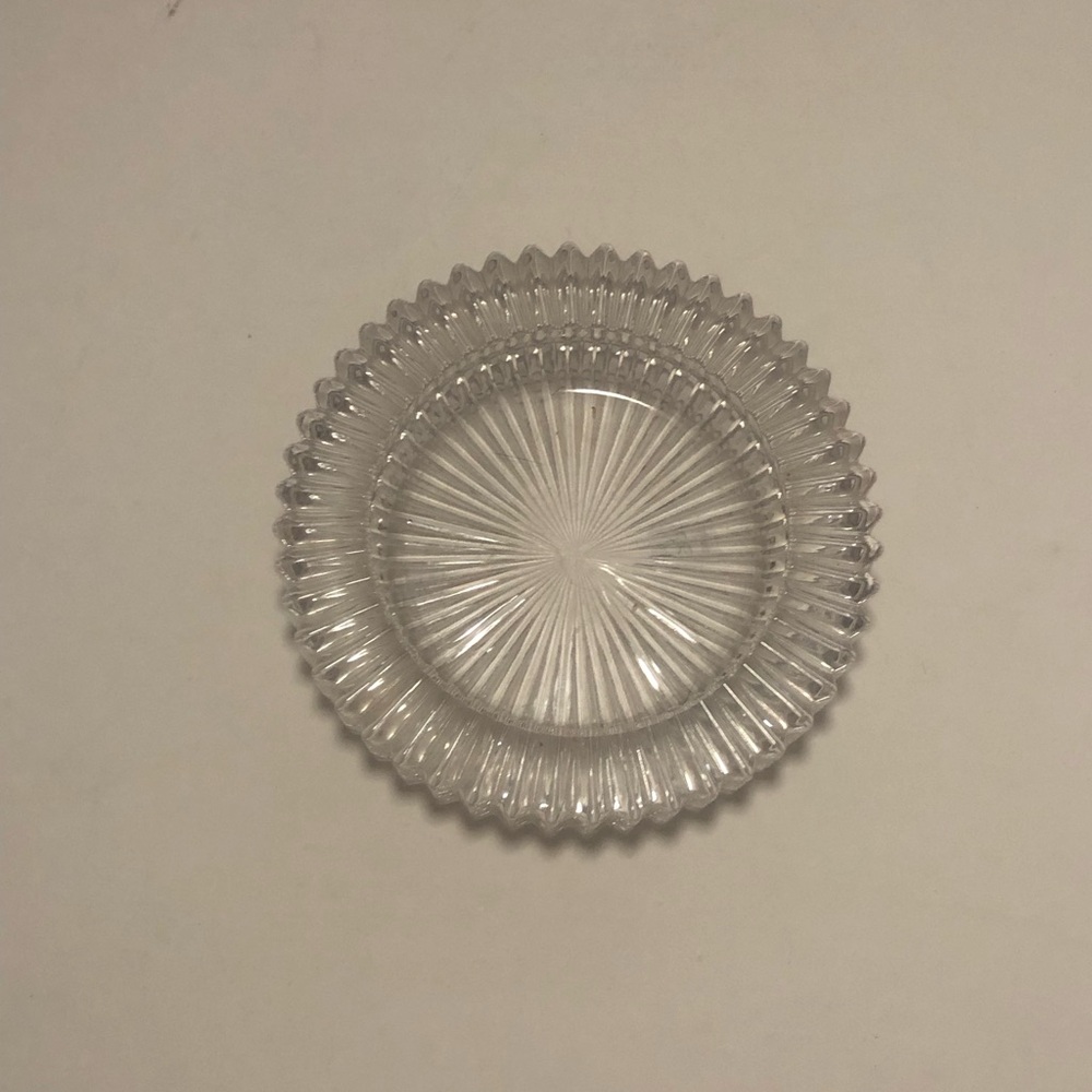 Short Clear Crystal Glass Ash Tray